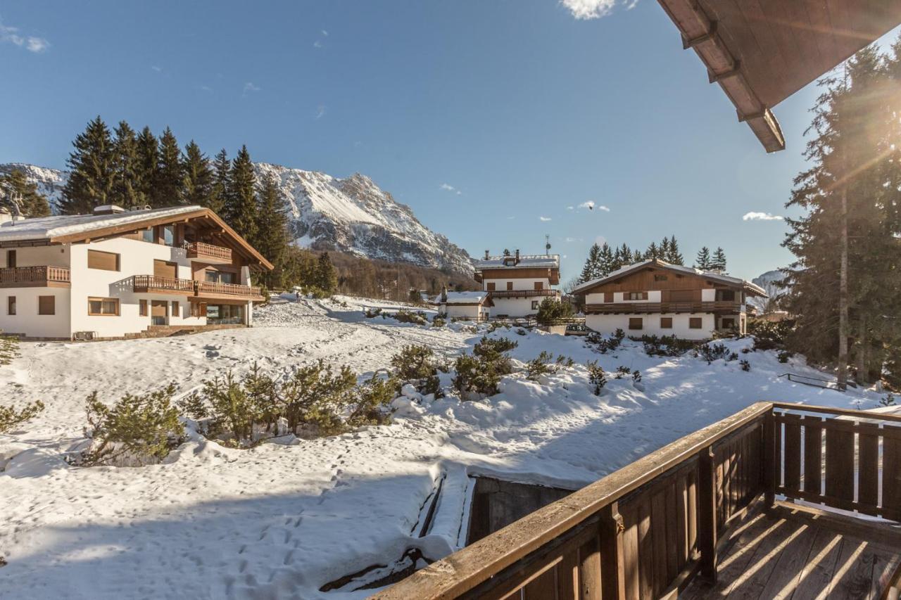 קורטינה ד'אמפזו Cantore, Cortina By Short Holidays מראה חיצוני תמונה